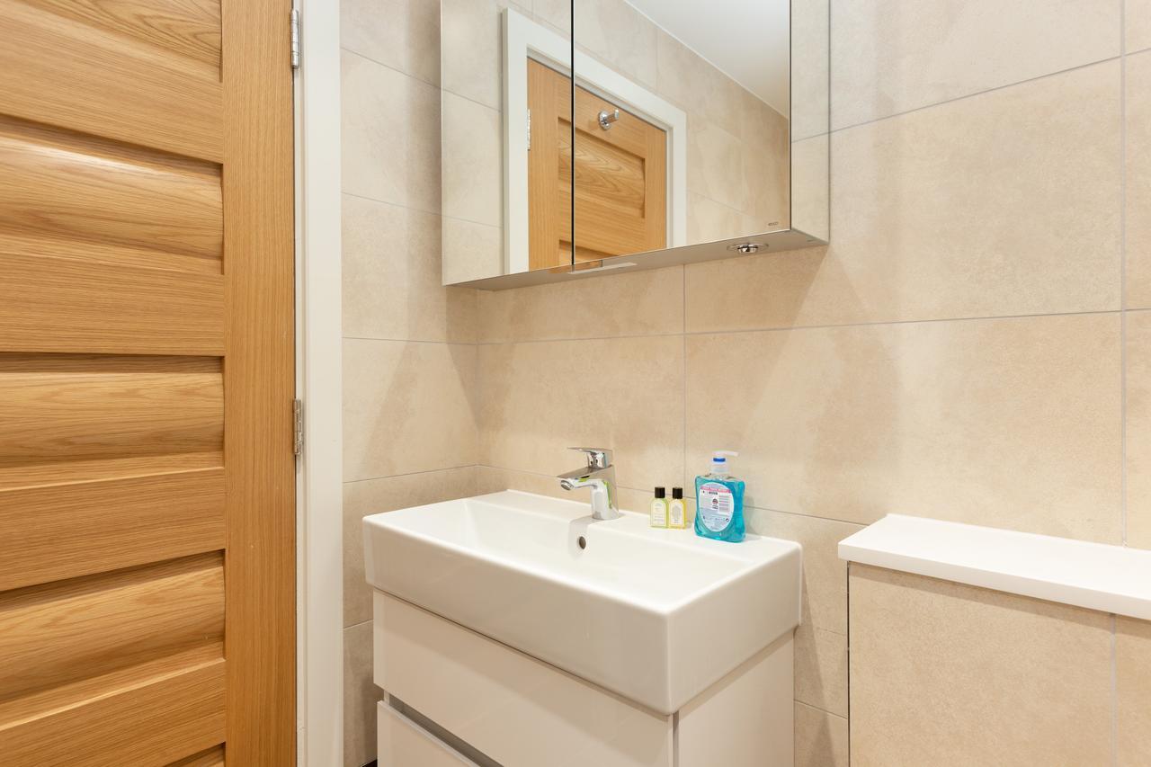 Fitzrovia - Soho - Private Apartment Londyn Pokój zdjęcie